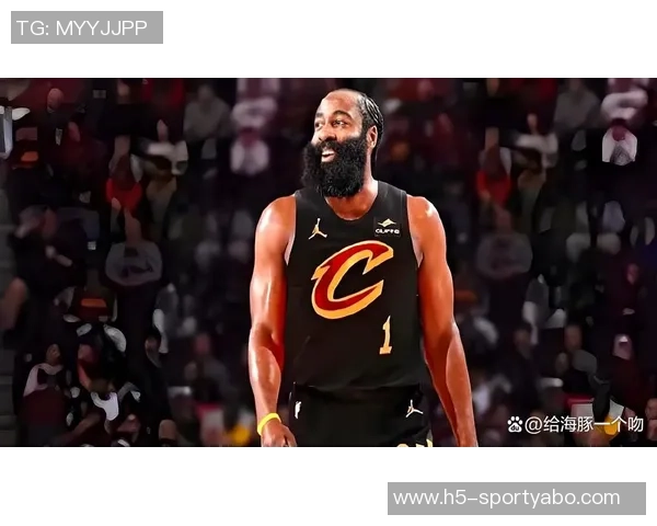 个人罚球命中数超越摩西马龙上升至历史第三！哈登转发